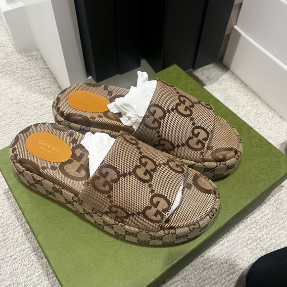 GUCCI platform sandals - Picture 2 of 5